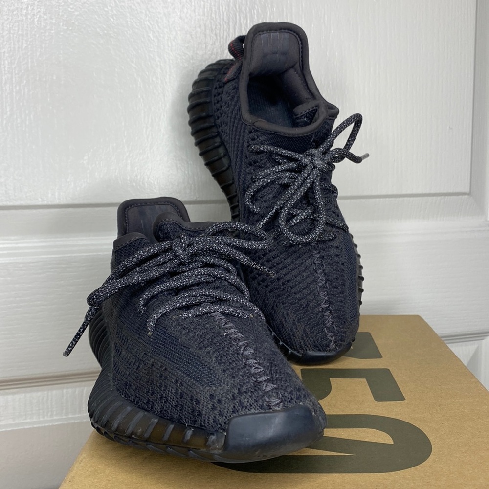 Yeezy Boost 350- Black